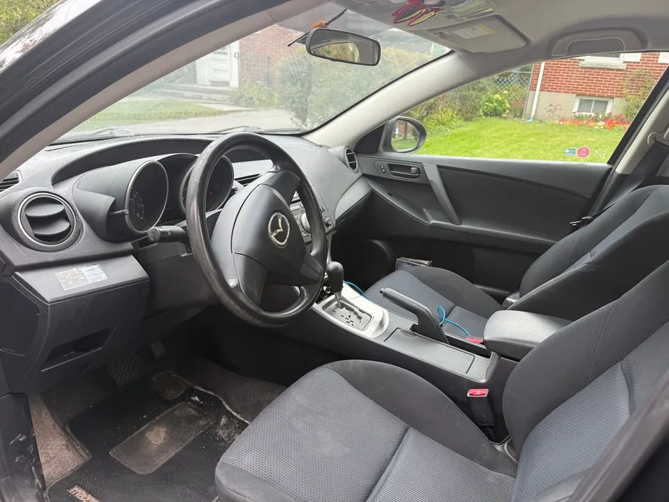 Mazda 3 2013 photo 5