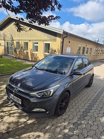 Hyundai I20