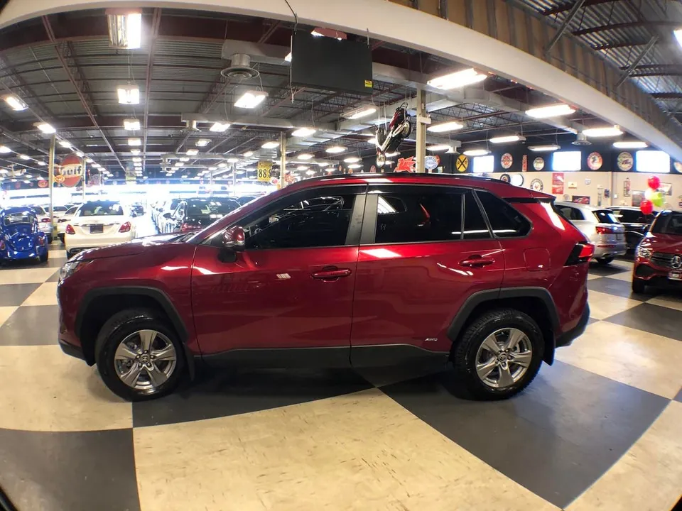 Toyota Rav4 2023 photo 4