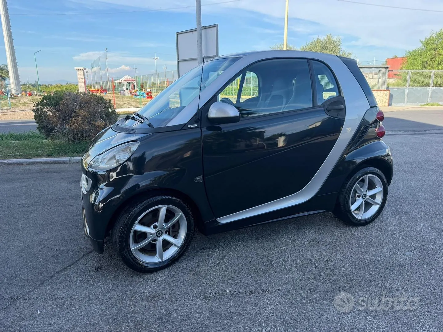 Smart Fortwo 2011 photo 5