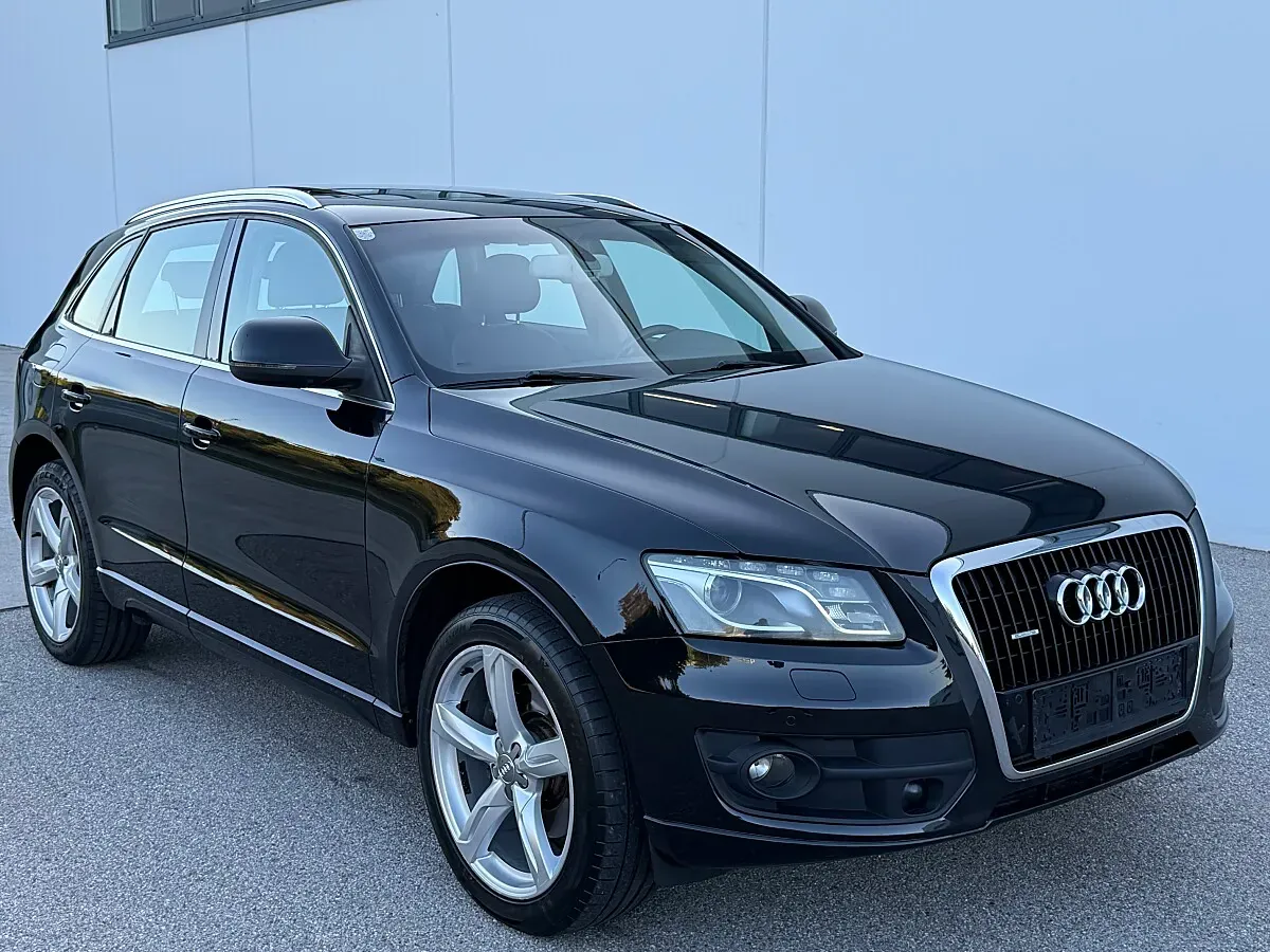 Audi Q5 2008 photo 2
