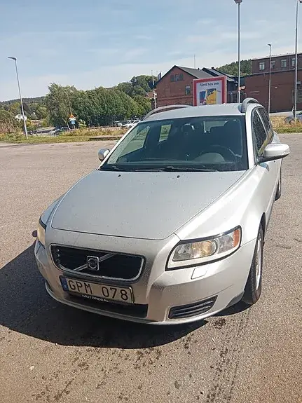 Volvo V50