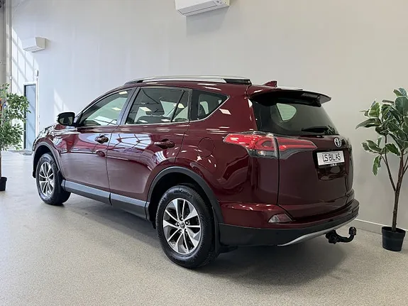 Toyota Rav4 2017 photo 3