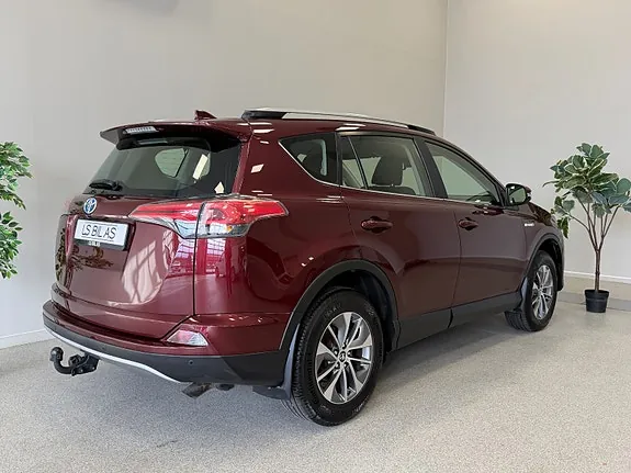 Toyota Rav4 2017 photo 4