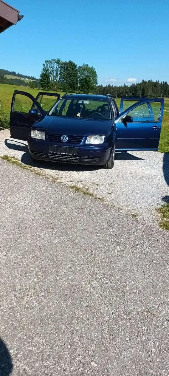 Volkswagen Bora 2000 photo 2