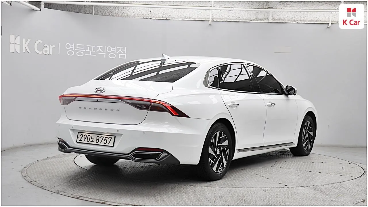 Hyundai Grandeur Hybrid 2022 photo 4