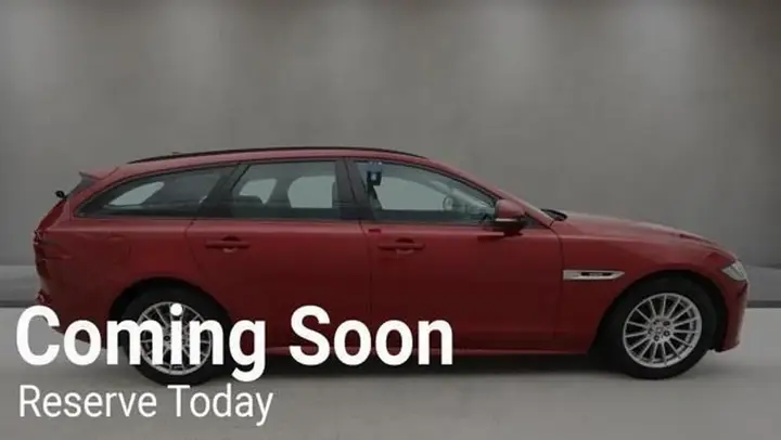 Jaguar Xf 2019 photo 3