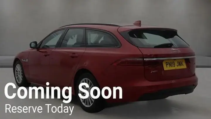 Jaguar Xf 2019 photo 5