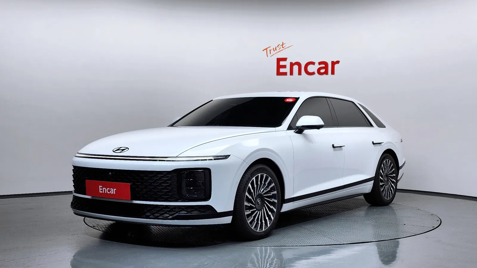 Hyundai Grandeur Hybrid