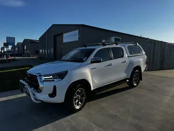 Toyota Hilux 2022 photo 2
