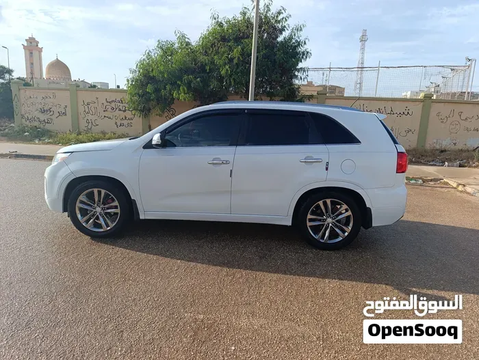 Kia Sorento 2014 photo 4