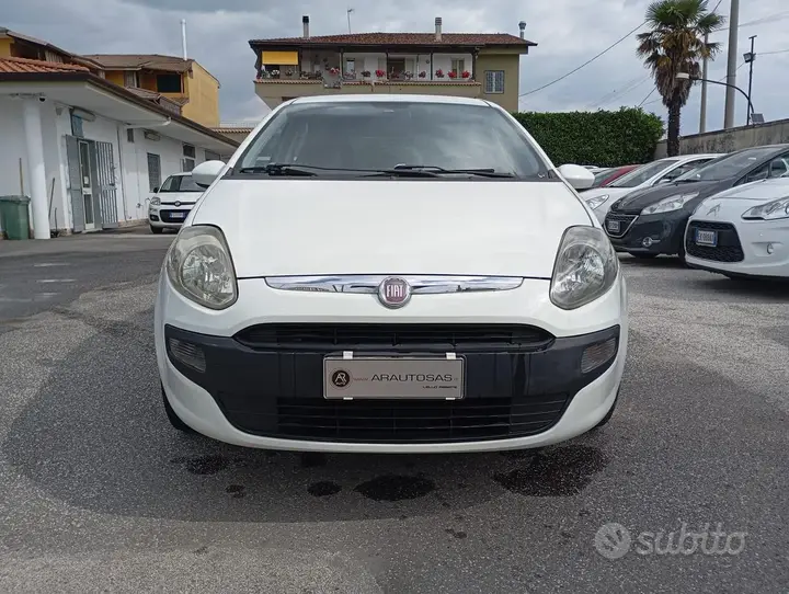 Fiat Punto Evo 2010 photo 3