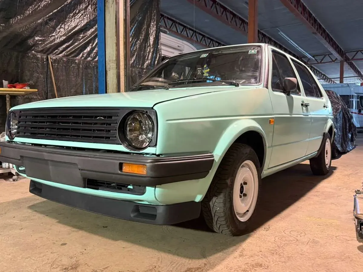 Volkswagen Golf 1987 photo 2