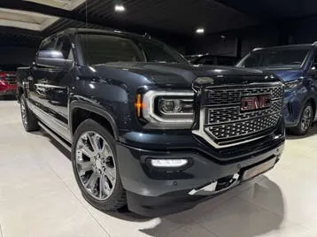 GMC Sierra 2018 photo 2