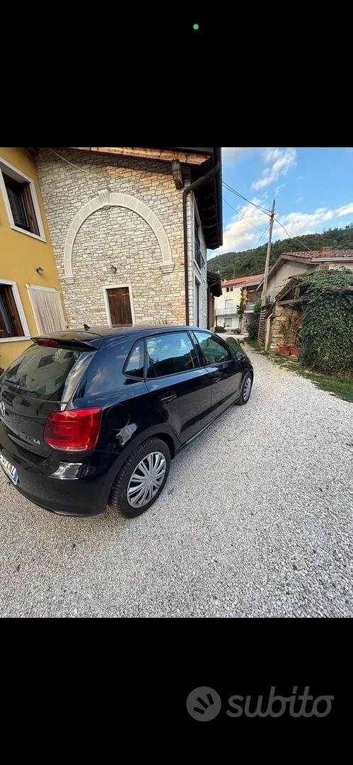 Volkswagen Polo 2009 photo 3