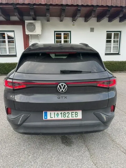 Volkswagen Id.4 2022 photo 2