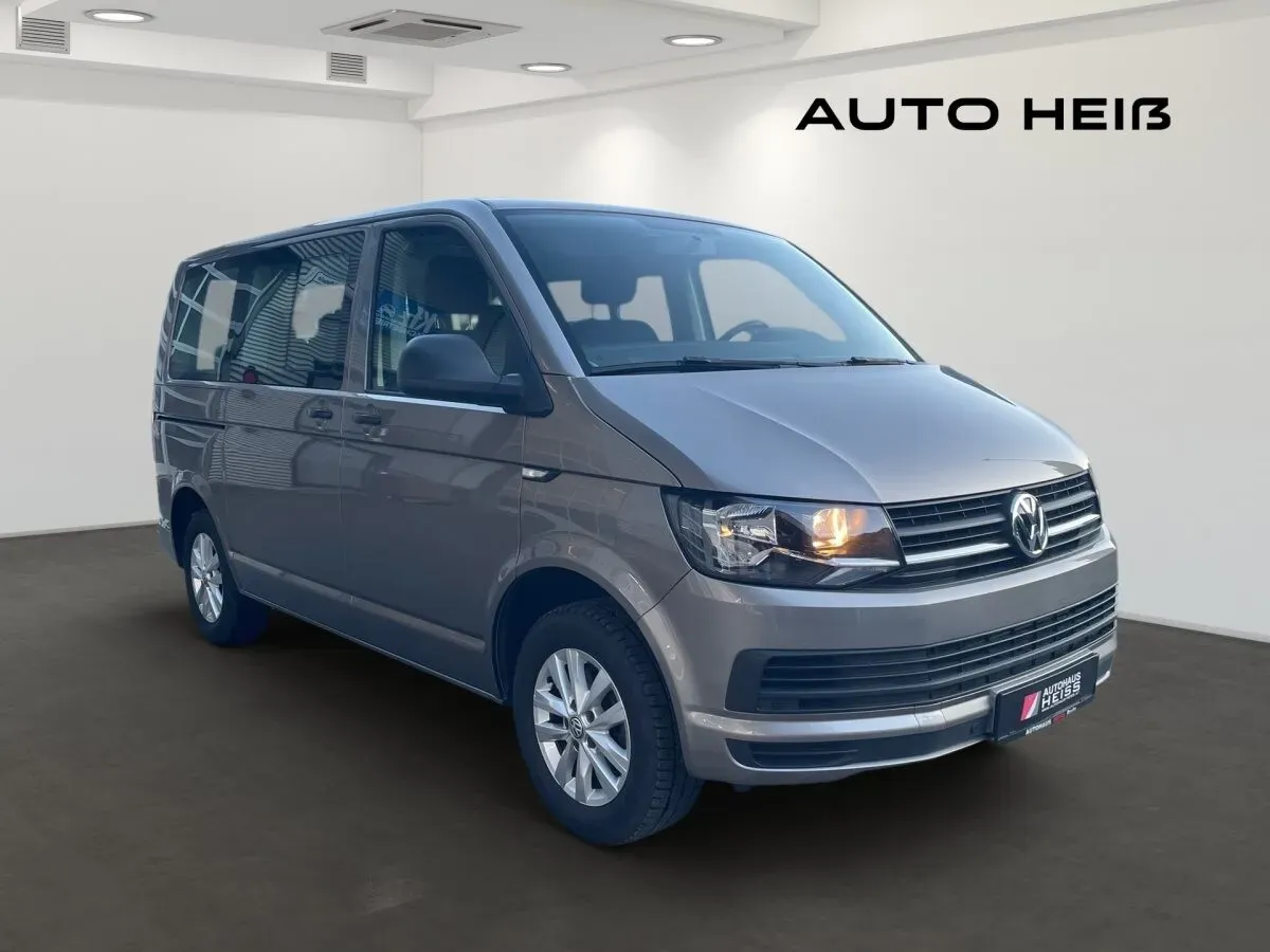 Volkswagen Multivan 2016 photo 3