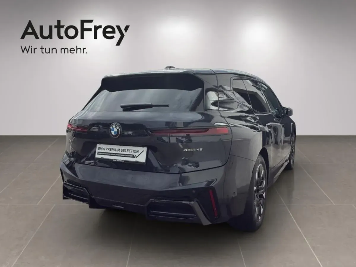 BMW Ix 2026 photo 2