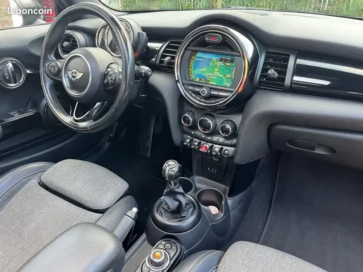 Mini Cooper 2017 photo 2