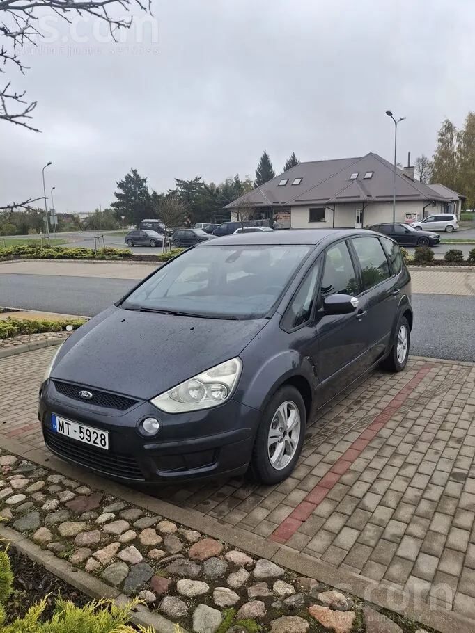 Ford S-Max
