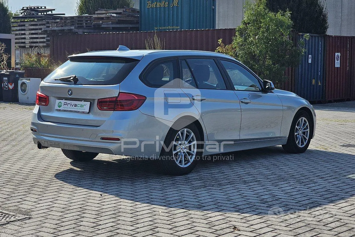 BMW 318D 2018 photo 5
