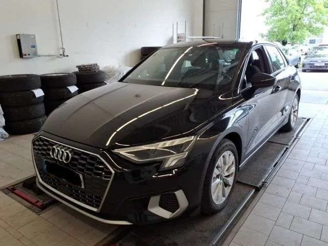 Audi A3 2021 photo 2