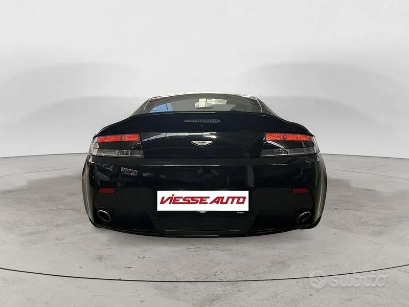 Aston Martin V8 Vantage 2012 photo 5