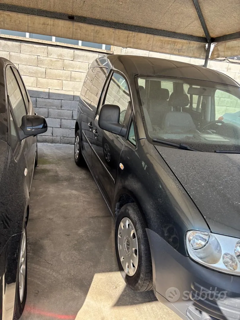 Volkswagen Caddy 2008 photo 2