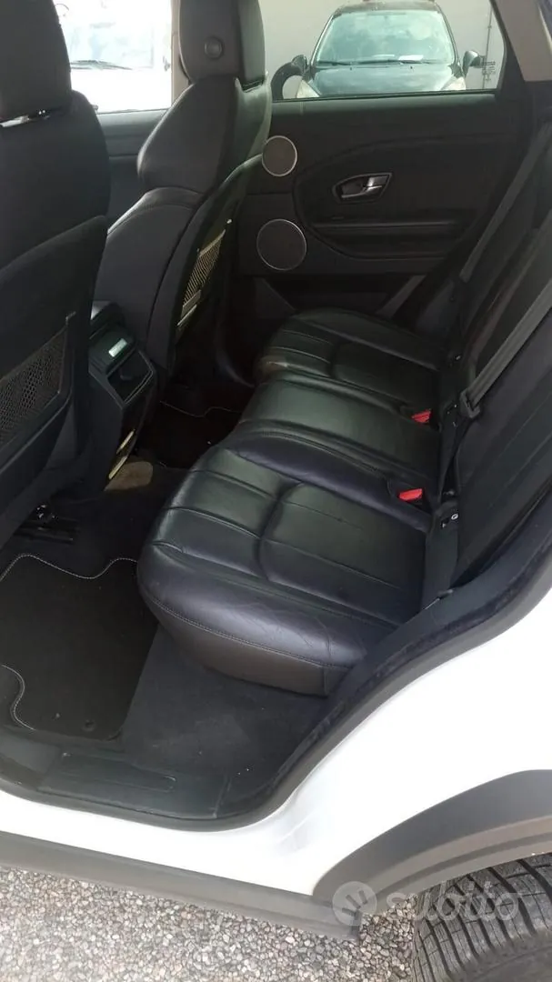 Land Rover Range Rover Evoque 2017 photo 5