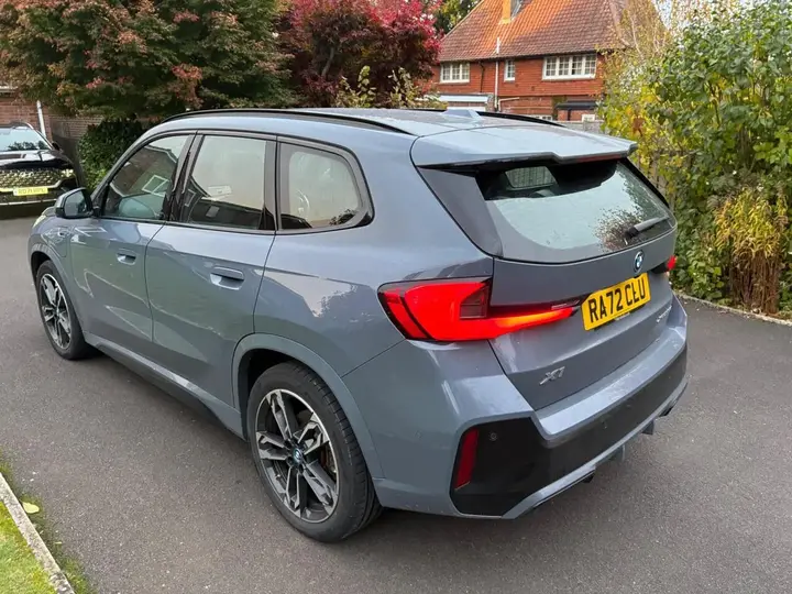BMW X1 2023 photo 3
