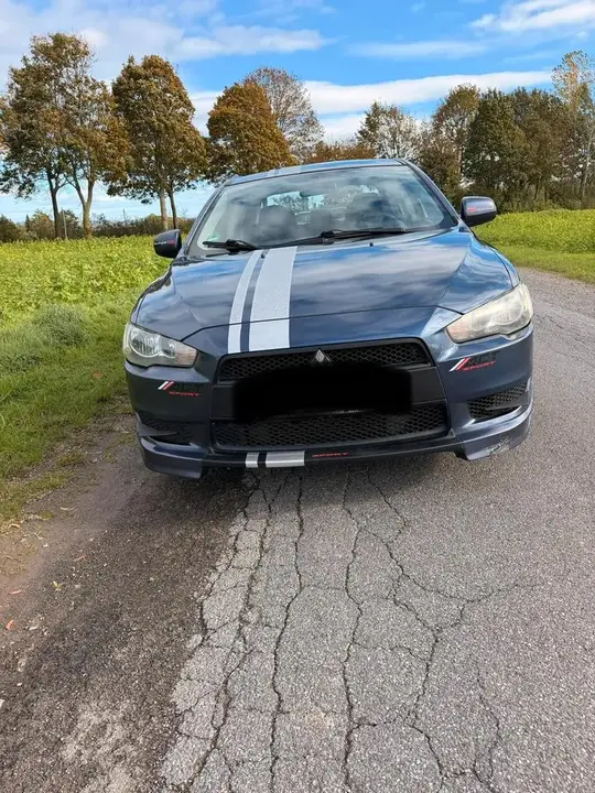 Mitsubishi Lancer