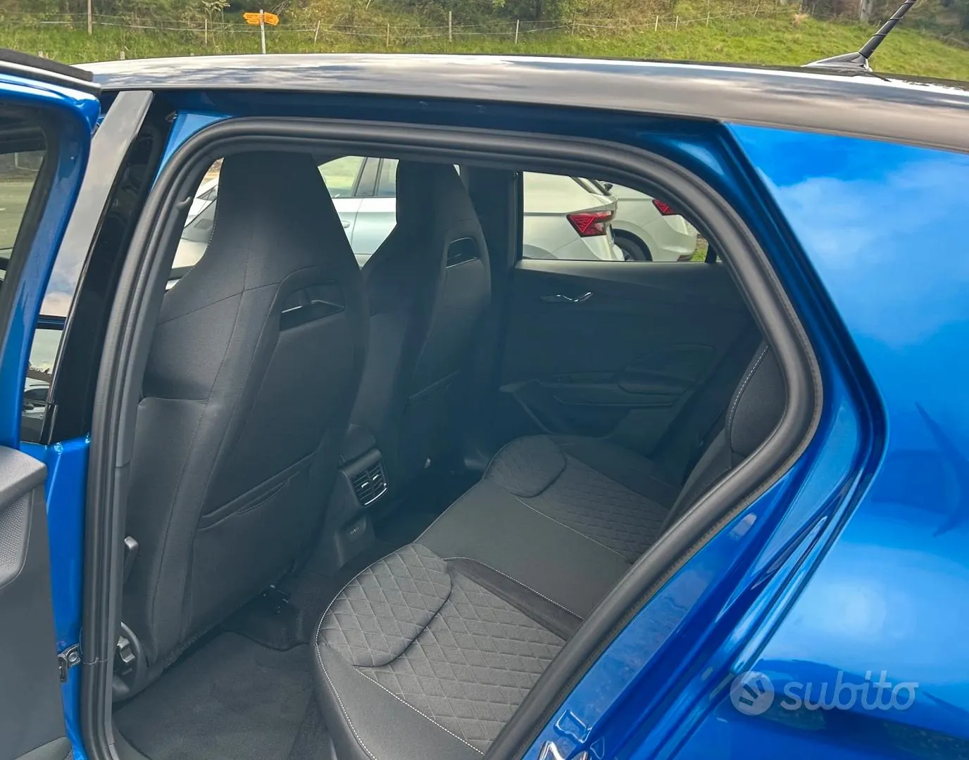 Skoda Fabia 2024 photo 2