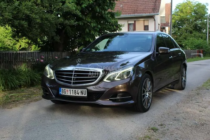 Mercedes-Benz E-Class 2013 photo 5