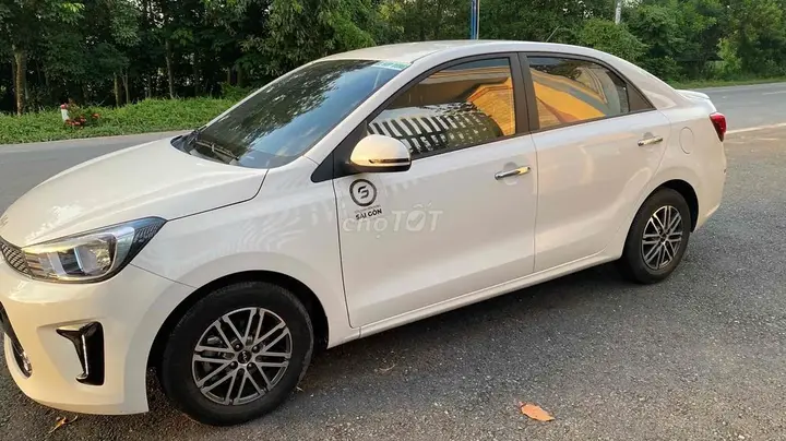 Kia Soluto