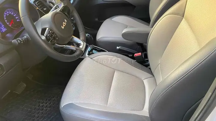 Kia Soluto 2024 photo 4