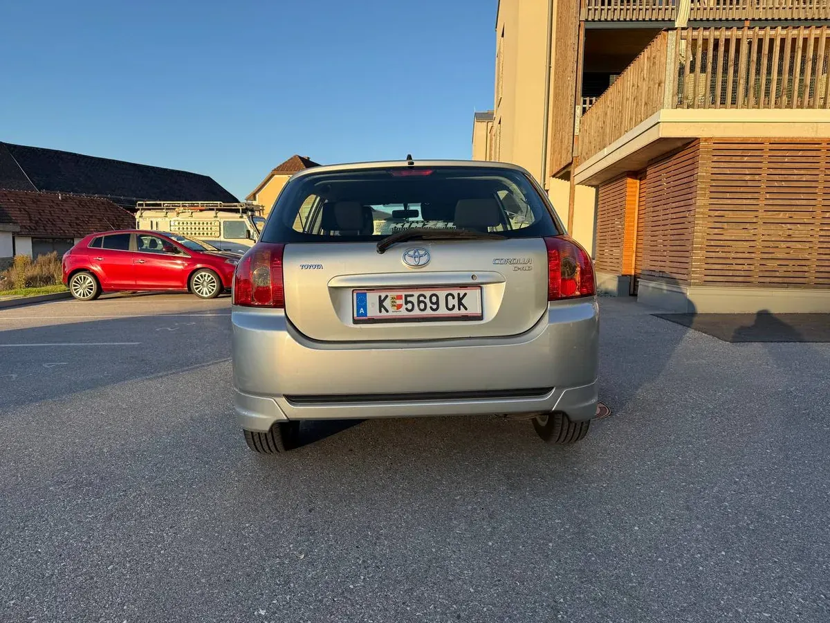 Toyota Corolla 2006 photo 2