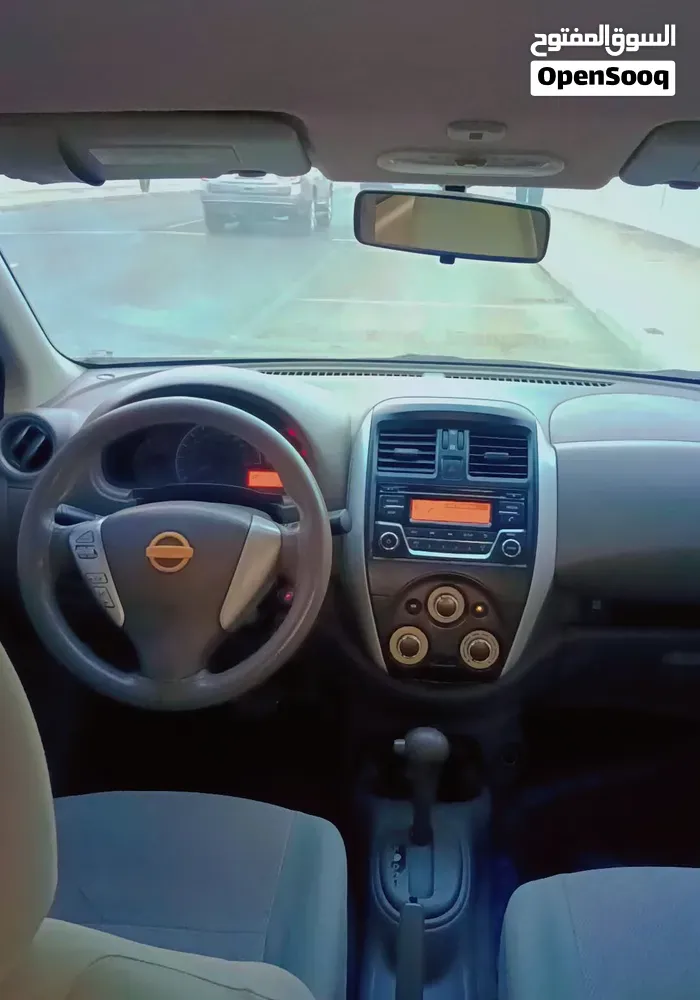 Nissan Sunny 2015 photo 5