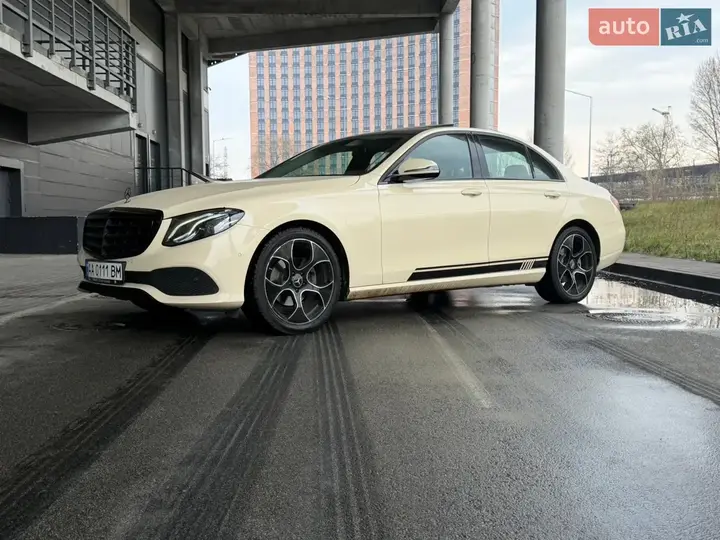 Mercedes-Benz E-Class 2018 photo 3