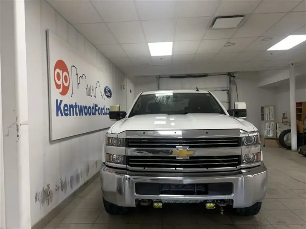 Chevrolet Silverado 2500 2017 photo 3