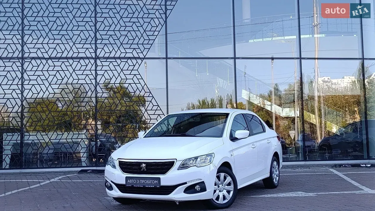 Peugeot 301
