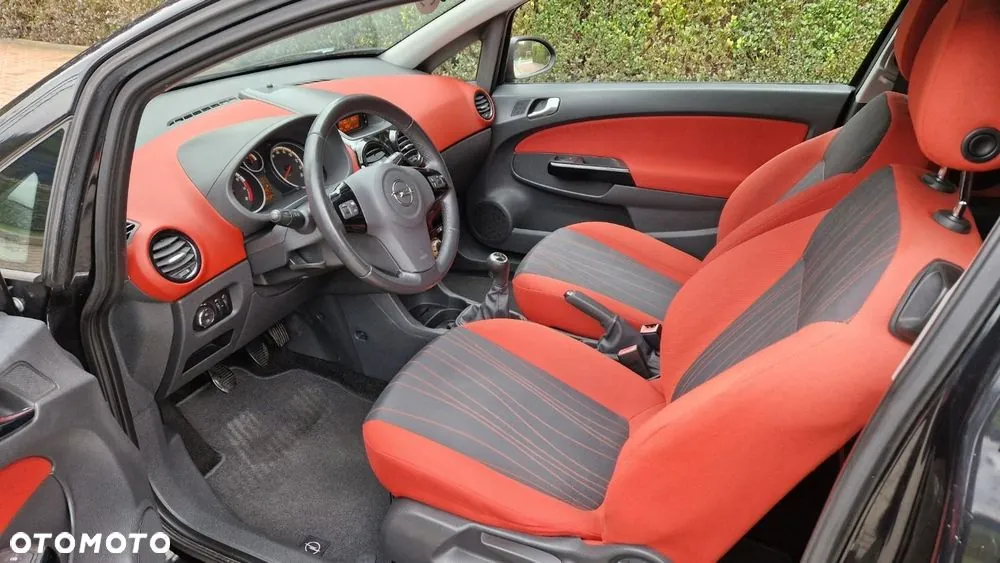 Opel Corsa 2010 photo 4