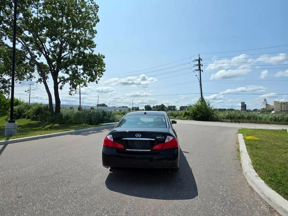 Infiniti M45 2010 photo 5