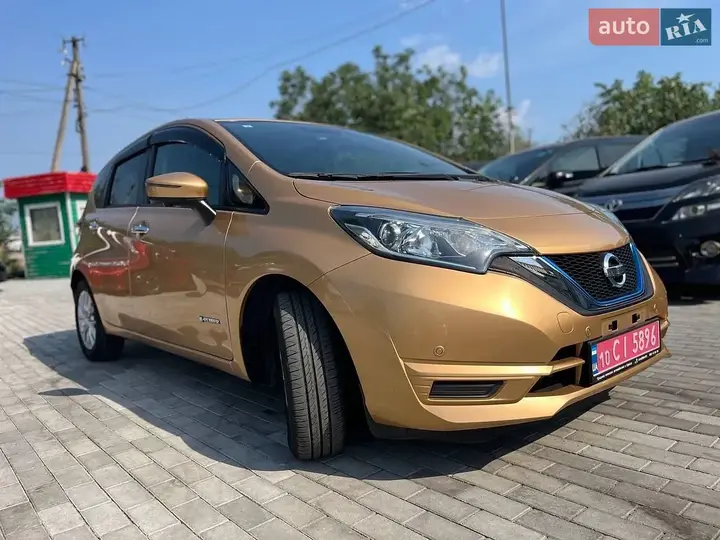 Nissan Note 2017 photo 3
