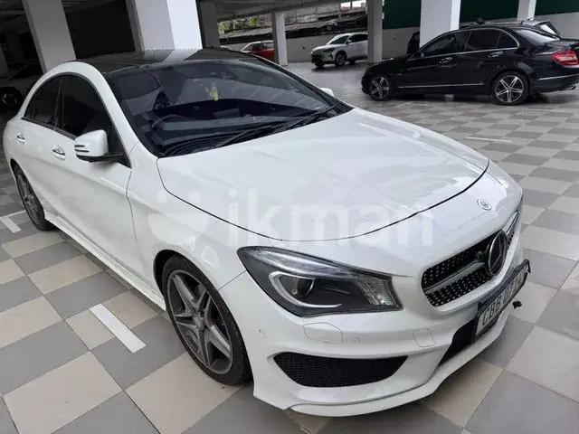 Mercedes-Benz Cla 180