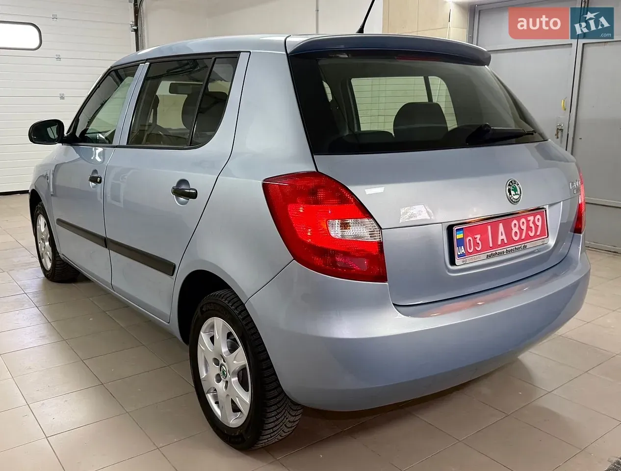 Skoda Fabia 2011 photo 3