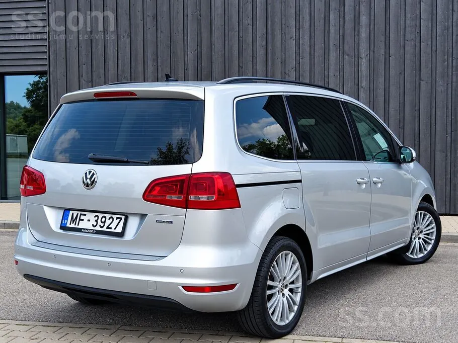 Volkswagen Sharan 2011 photo 3