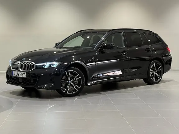 BMW 330E 2026 photo 3