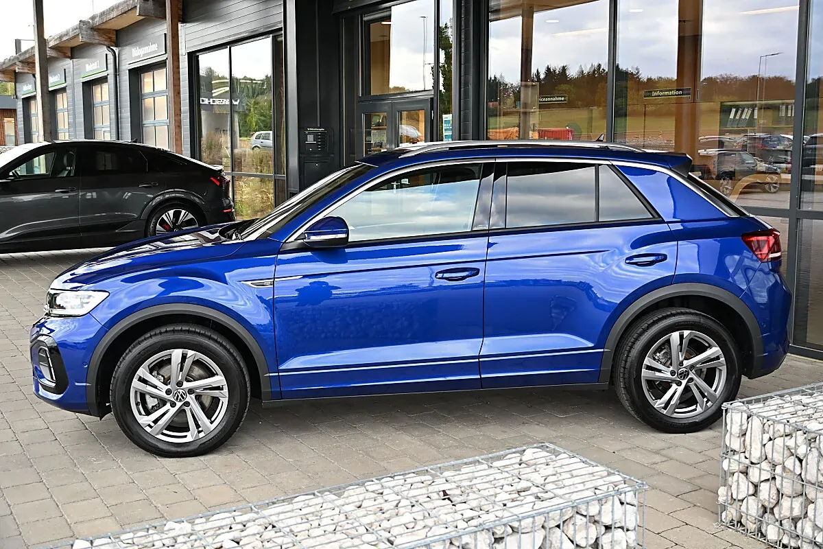 Volkswagen T-Roc 2024 photo 2