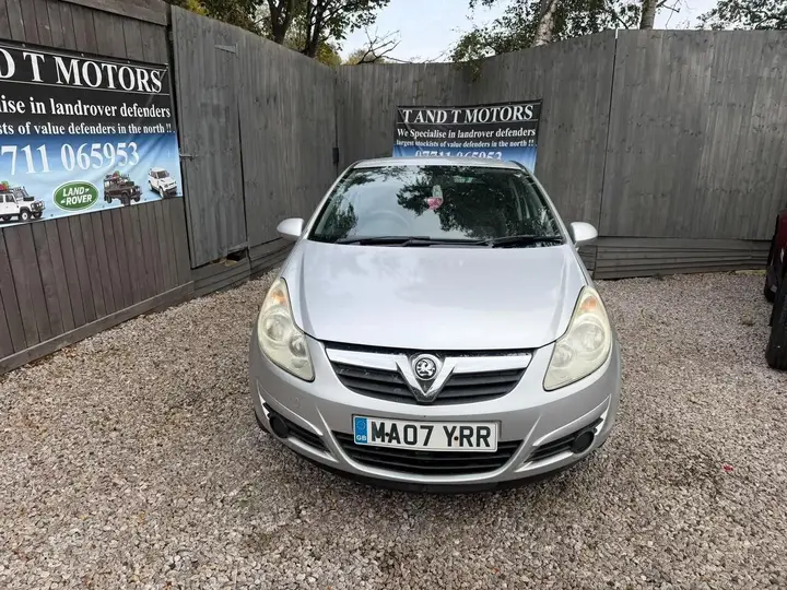 Vauxhall Corsa 2007 photo 2