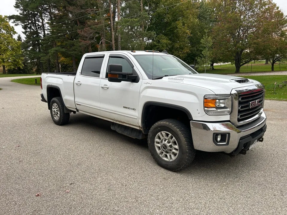 GMC Sierra 2500